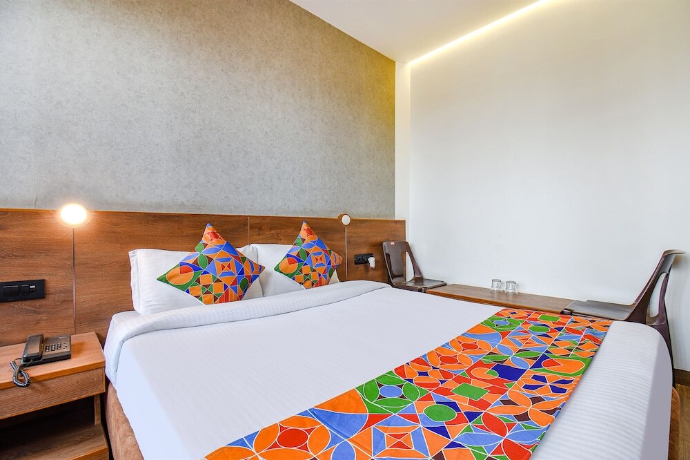 Вакад: Fabhotel Brown Inn
