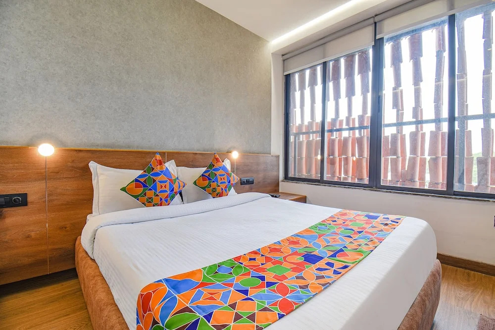 Вакад: Fabhotel Brown Inn