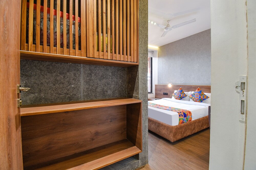 Вакад: Fabhotel Brown Inn