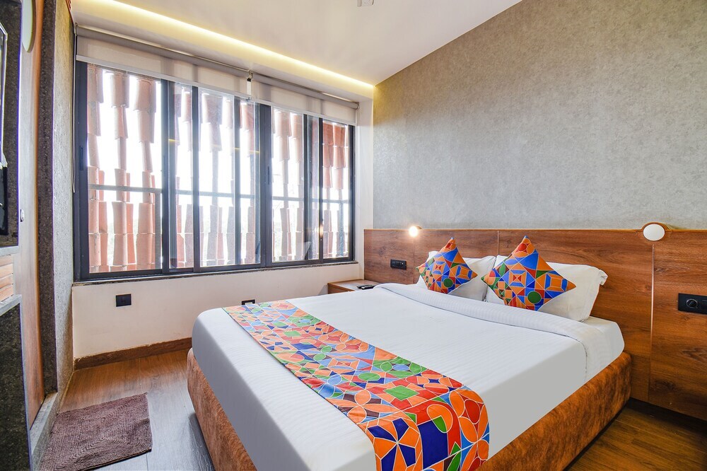Вакад: Fabhotel Brown Inn