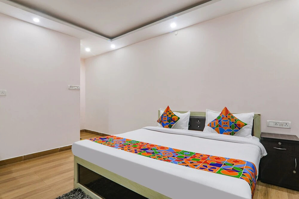 Джуси: Fabhotel Prayag Deep