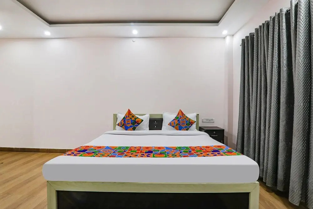 Джуси: Fabhotel Prayag Deep