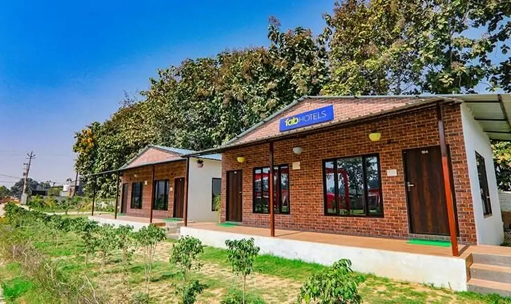 Джуси: Fabhotel Prayag Deep