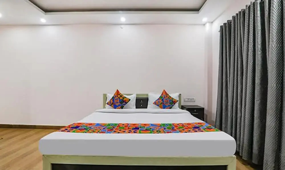 Джуси: Fabhotel Prayag Deep