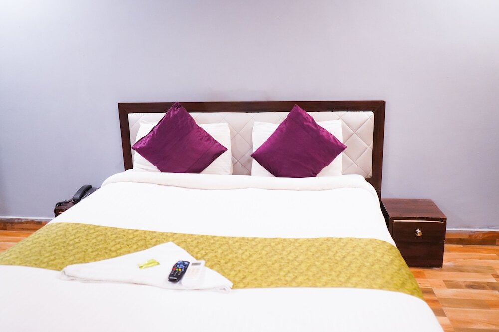 Нойда: Roomshala 039 Hotel Rk