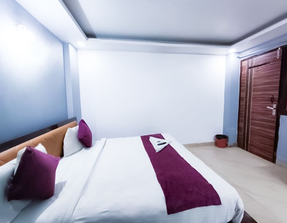 Нойда: Roomshala 039 Hotel Rk