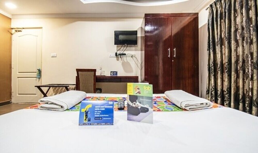 Бангалор: Fabexpress Oriental Suites Iii