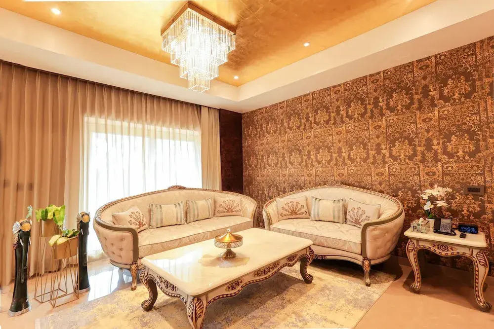 Райпур: Hotel Hukam's Lalit Mahal
