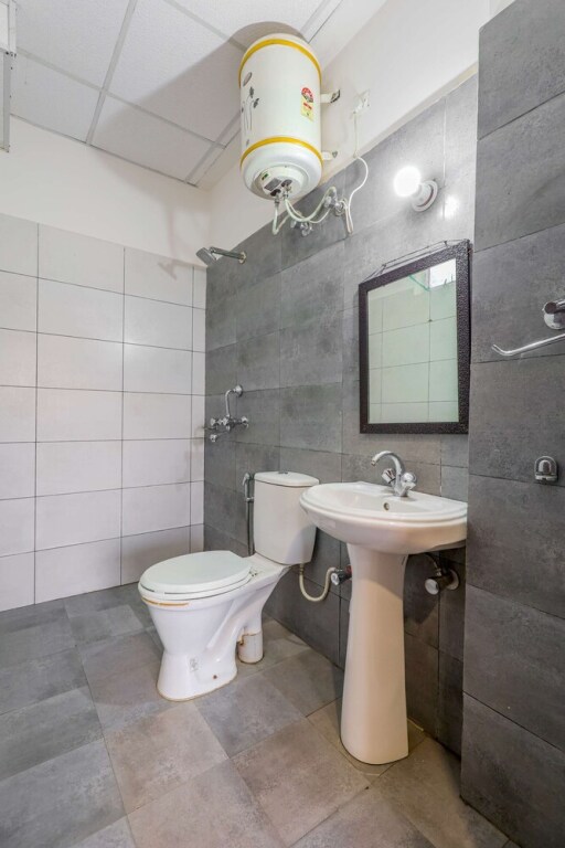 Наинитал: Iva 1 BHK by Dumnu Homes