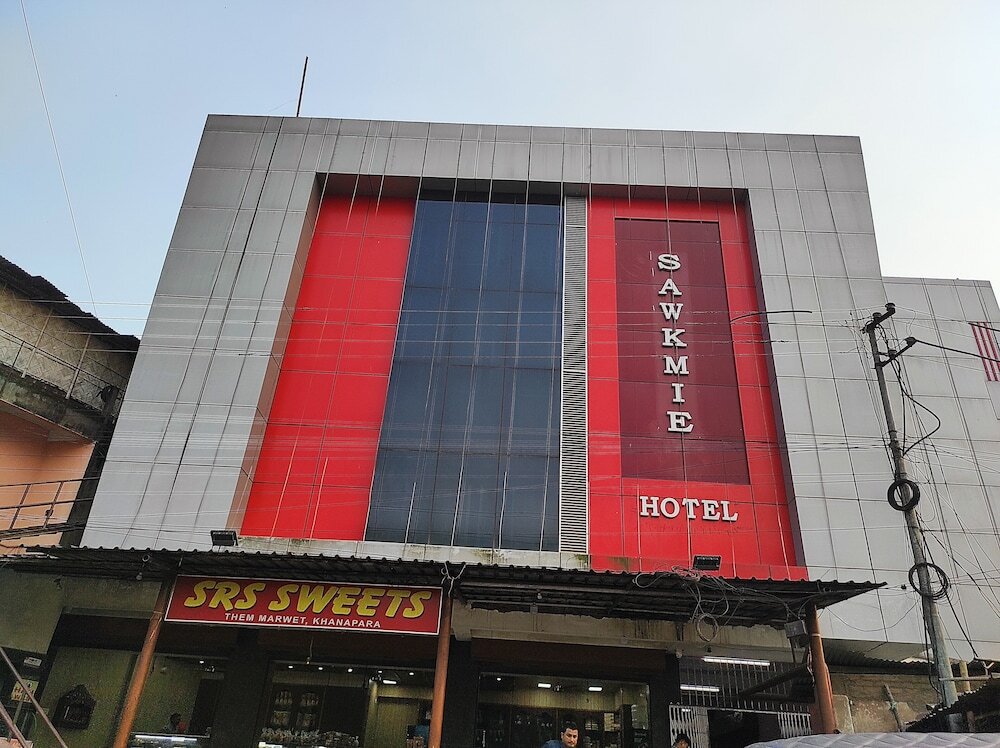 Гувахати: Sawkmie Hotel