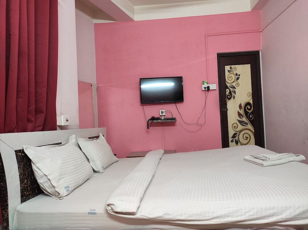 Гувахати: Sawkmie Hotel