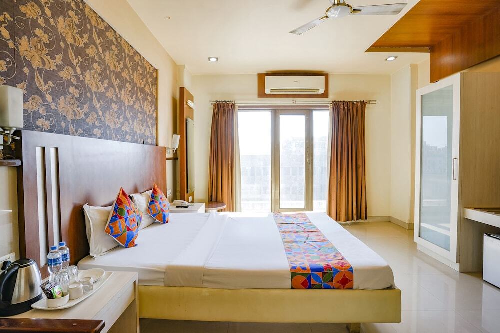 Панвель: Fabhotel Prime Devanshi Inn