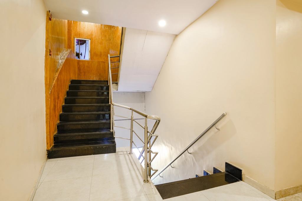 Тхане: Fabhotel D69 Residency