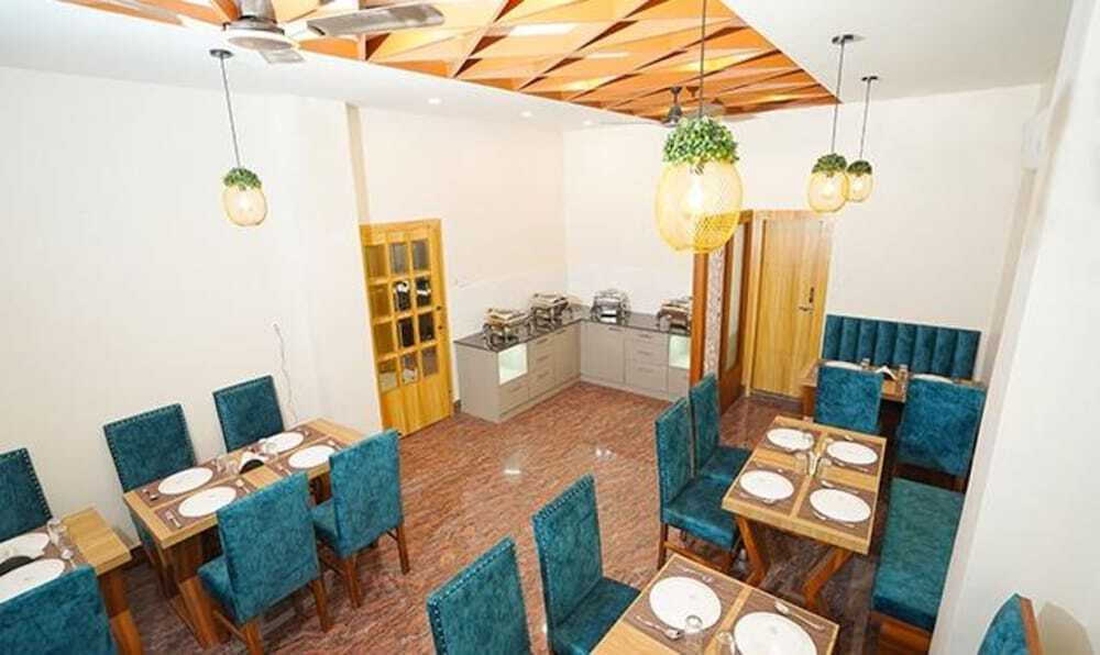 Гувахати: FabHotel Prime Royal Inn