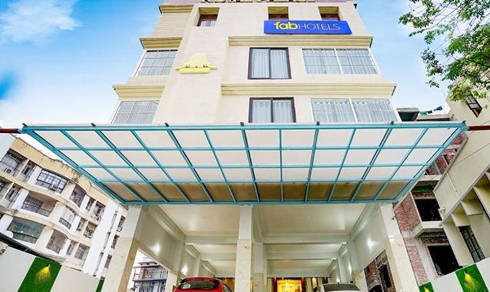 Гувахати: FabHotel Prime Royal Inn
