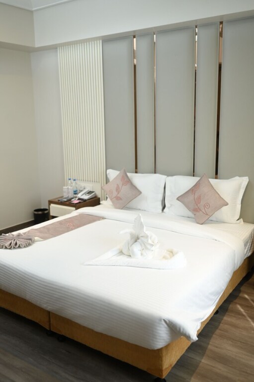 Лудхиана: Hotel Apricia