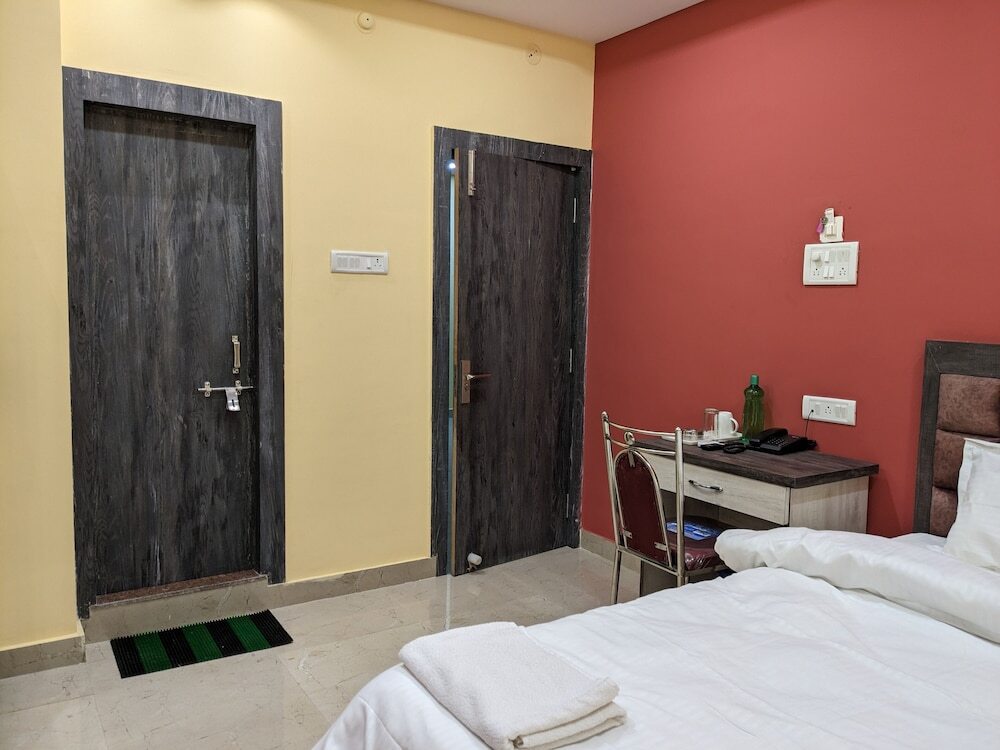 Ранчи: Hotel TRS Inn