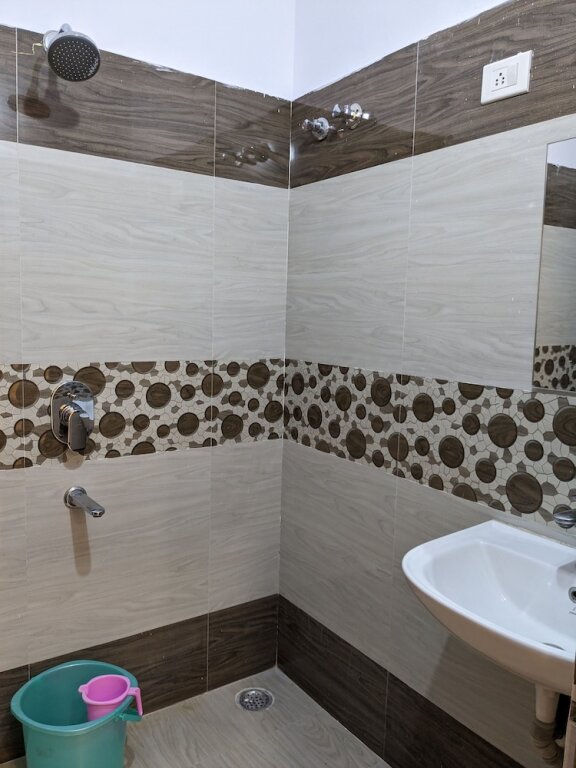 Ранчи: Hotel TRS Inn