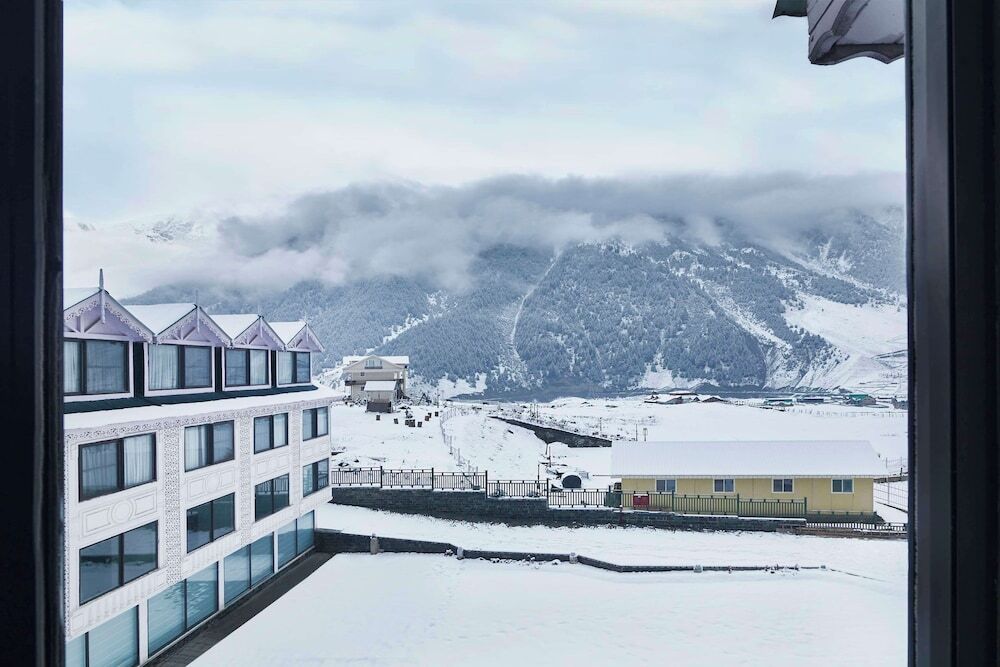 Пахалгам: Radisson Hotel Sonamarg