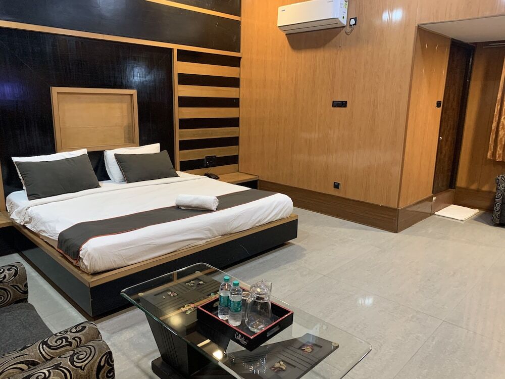 Нагпур: JK Rooms 148 Hotel Rahul Palace