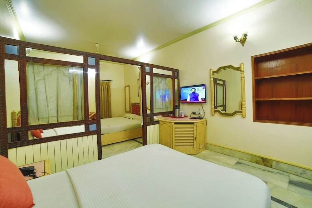 Гора Абу: Hotel Samrat International