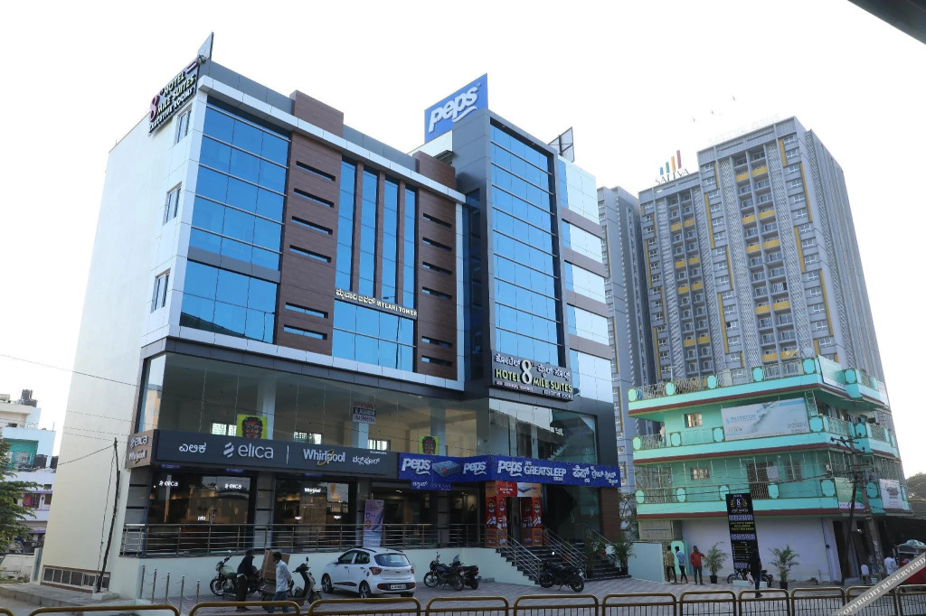 Бангалор: Hotel 8th Mile Suites