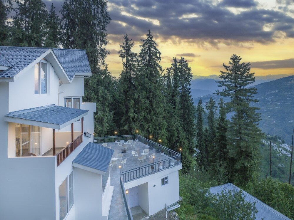 Куфри: Echor Backwoods Villa Narkanda