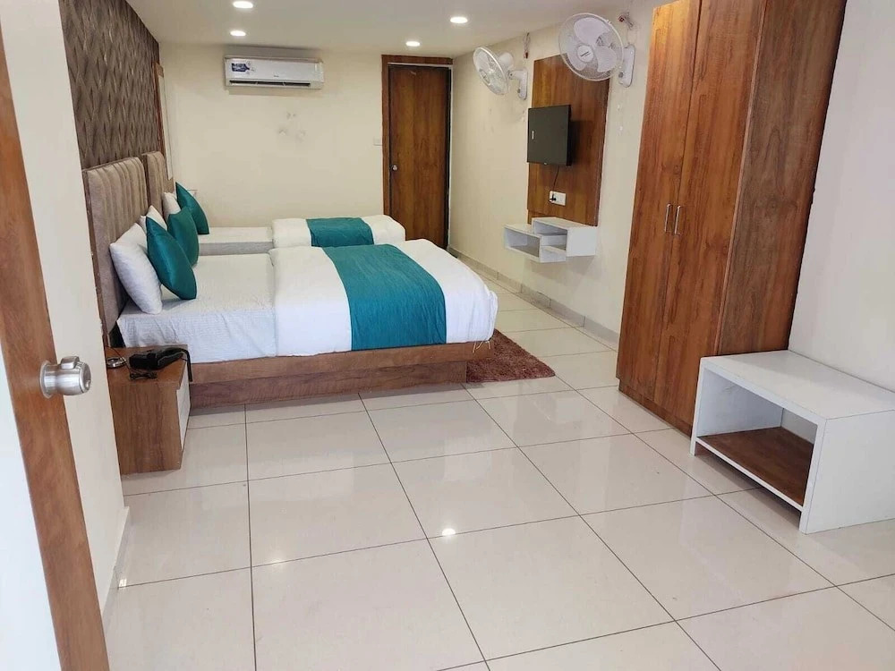 Вадодара: Hotel Krishna Villa