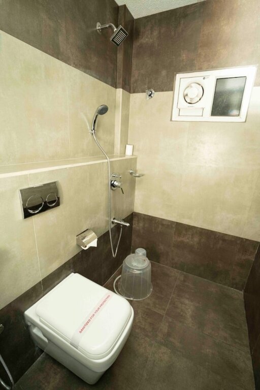 Вайпин: ADDRESS7 Hotel Kalamassery
