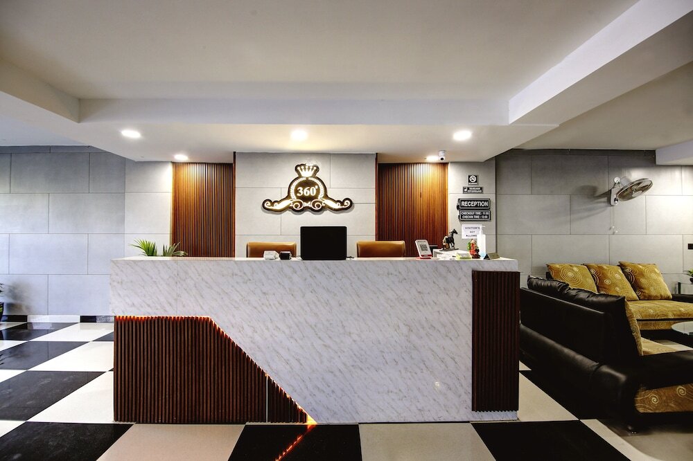 Гуруграм: 360 Degree Hotel