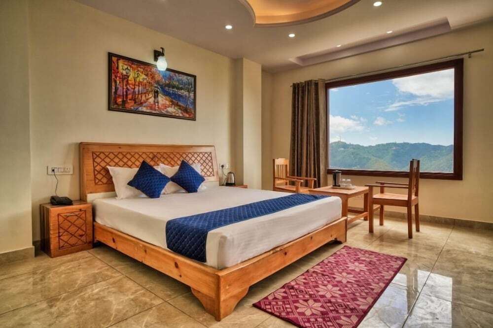 Куфри: Shimla Alpine Regency