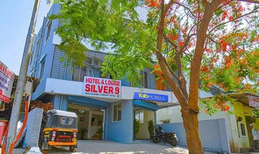 Хинджевади: Fabhotel Silver 9