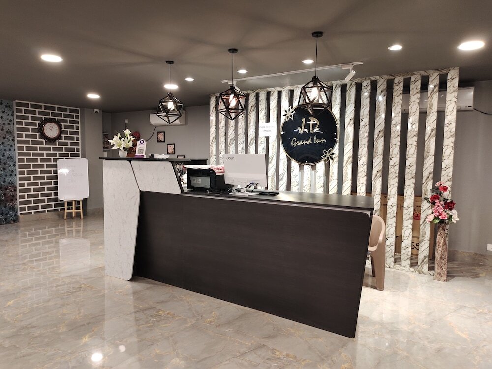 Гувахати: JD Grand Inn