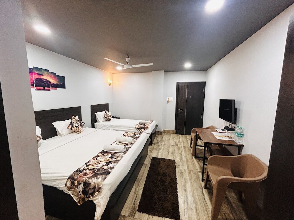 Гувахати: JD Grand Inn