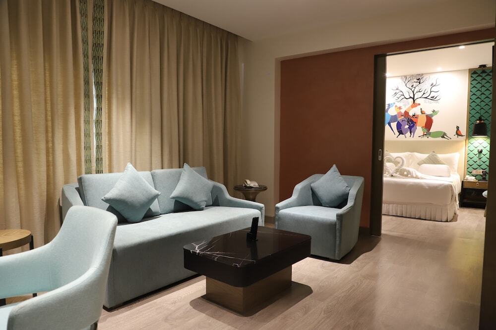 Джамшедпур: The Cruze Premium Boutique Hotel