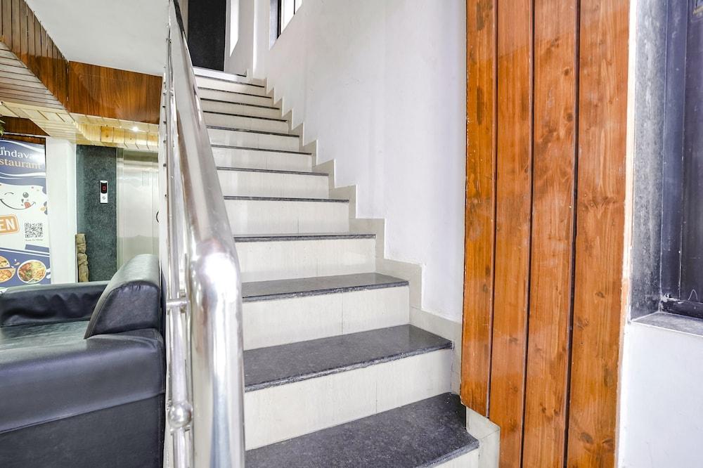 Сурат: Fabhotel Vrundavan