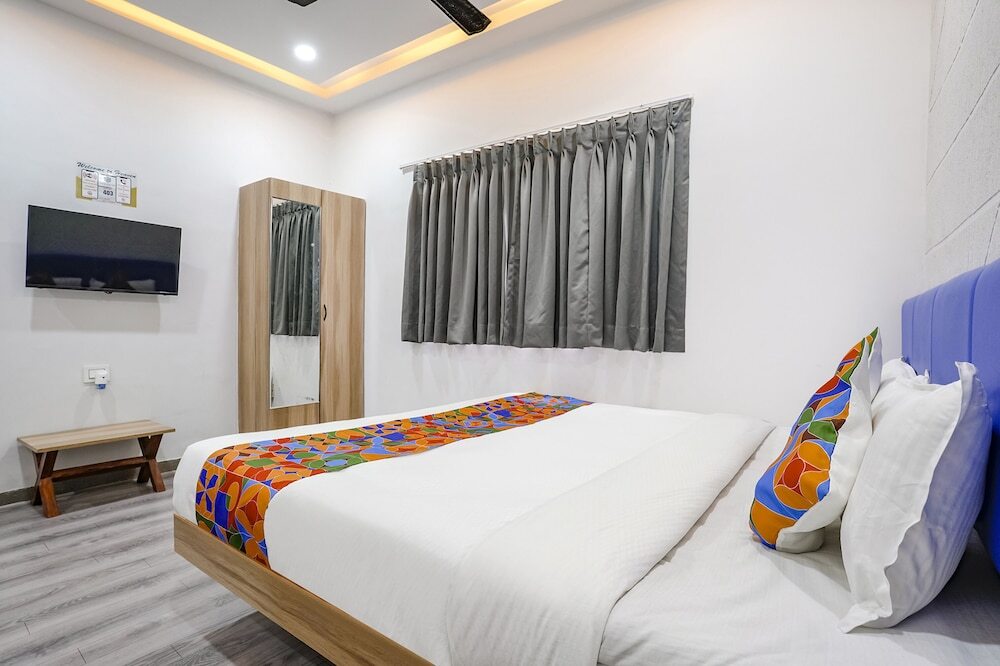 Сурат: Fabhotel Vrundavan