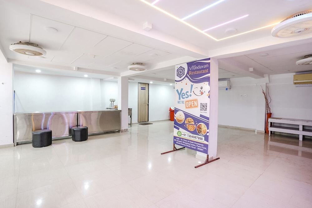 Сурат: Fabhotel Vrundavan