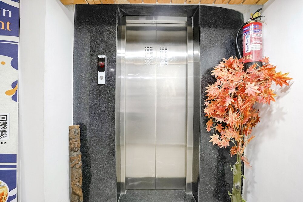 Сурат: Fabhotel Vrundavan