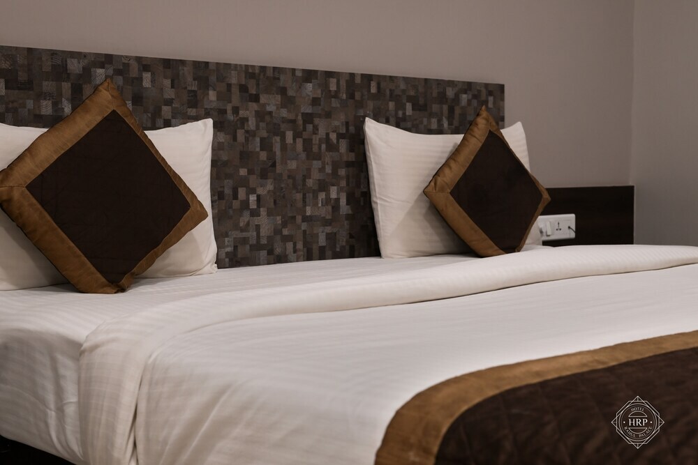 Белагави: Hotel Rahul Palace Belagavi