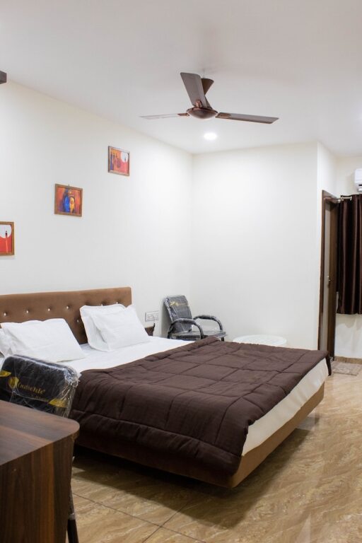 Индаур: Kiwi Inn Hotel