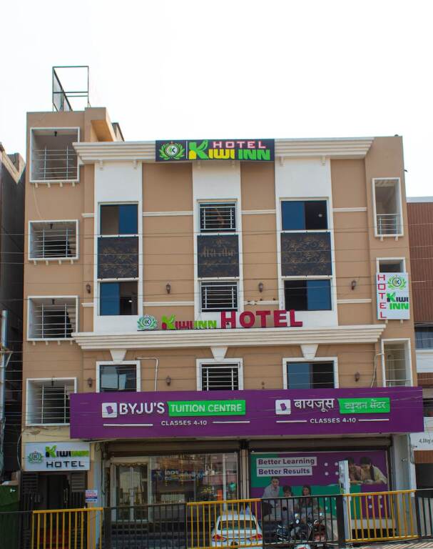 Индаур: Kiwi Inn Hotel