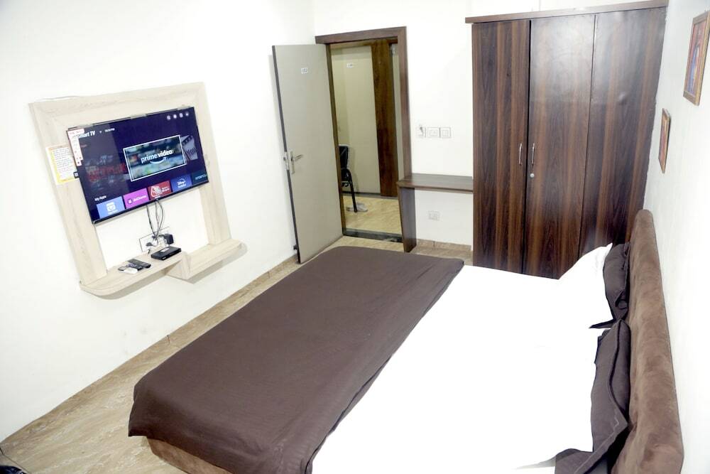 Индаур: Kiwi Inn Hotel