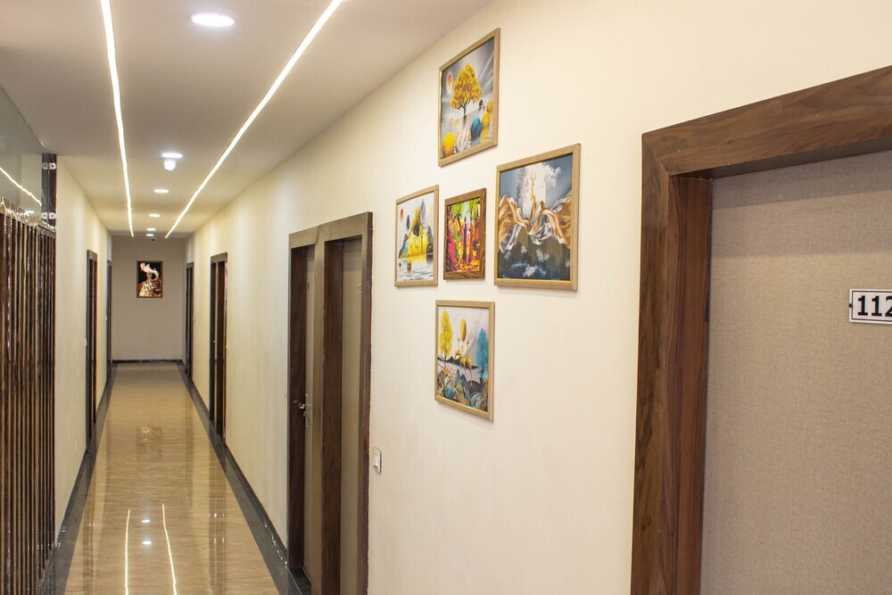 Индаур: Kiwi Inn Hotel