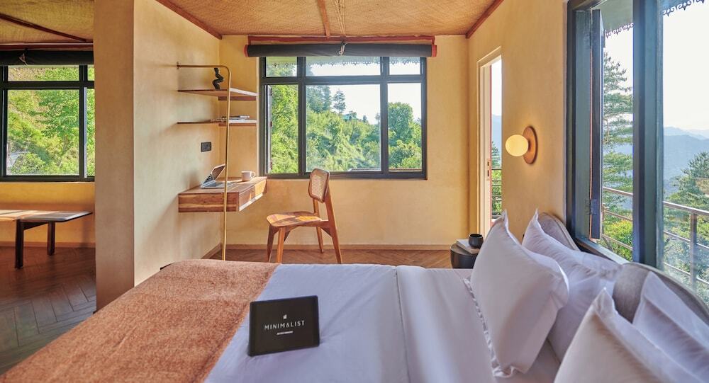 Куфри: MINIMALIST An Eco Farmstay