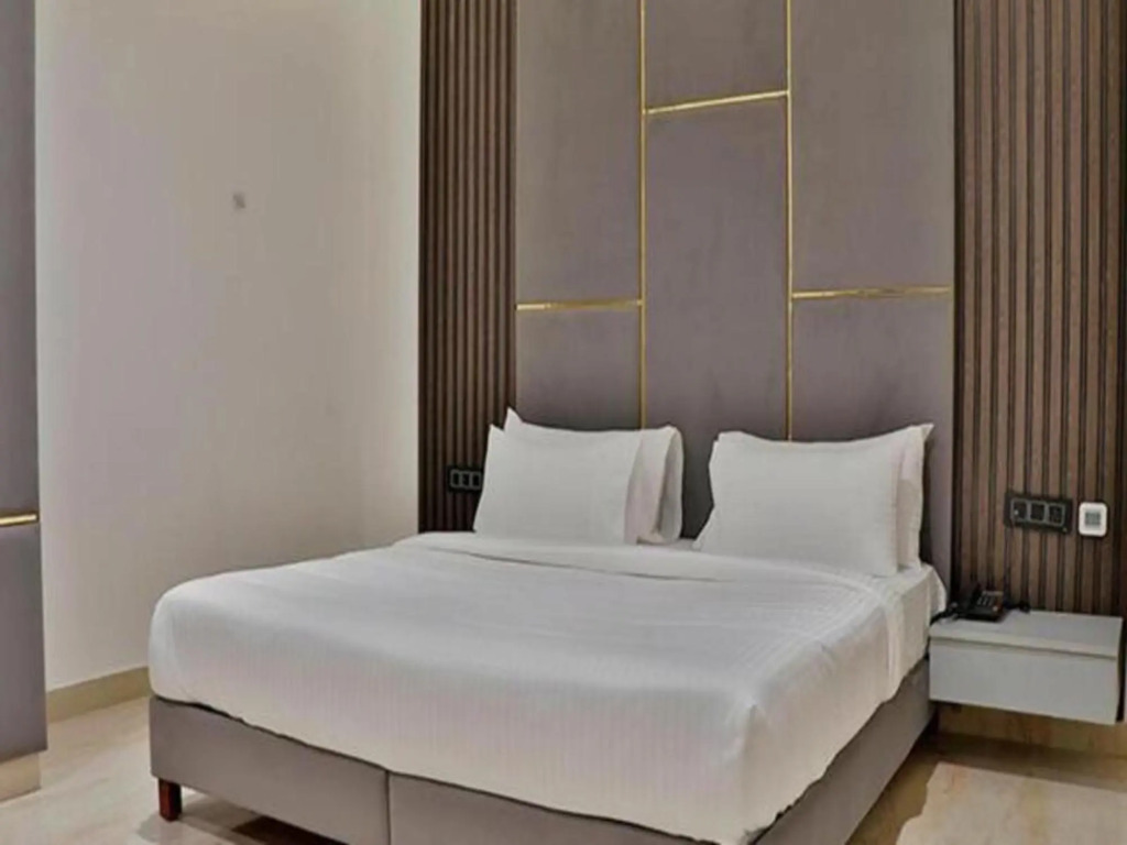 Нойда: Fabhotel Prime F9 Noida Sector 104