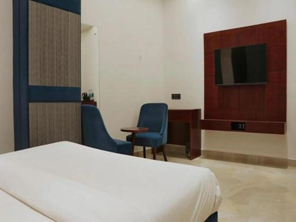Нойда: Fabhotel Prime F9 Noida Sector 104