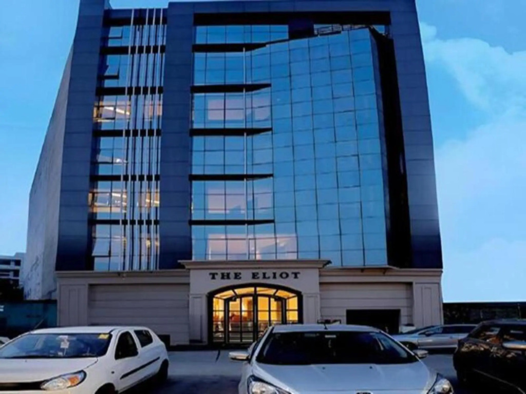 Нойда: Fabhotel Prime F9 Noida Sector 104
