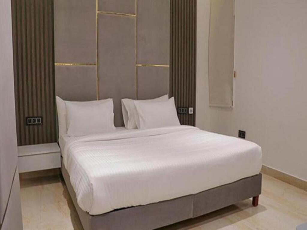 Нойда: Fabhotel Prime F9 Noida Sector 104