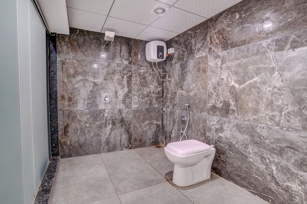 Сурат: Fabhotel The Valentine